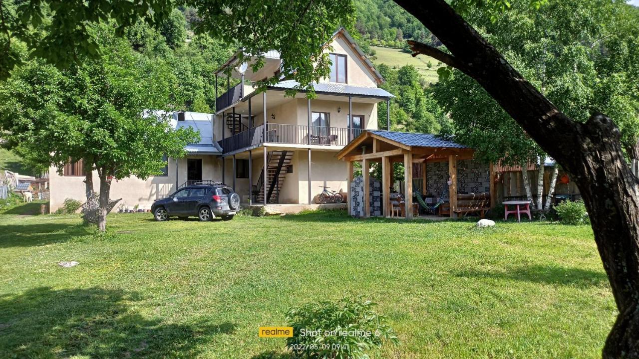 House B&B Mestia Exterior foto
