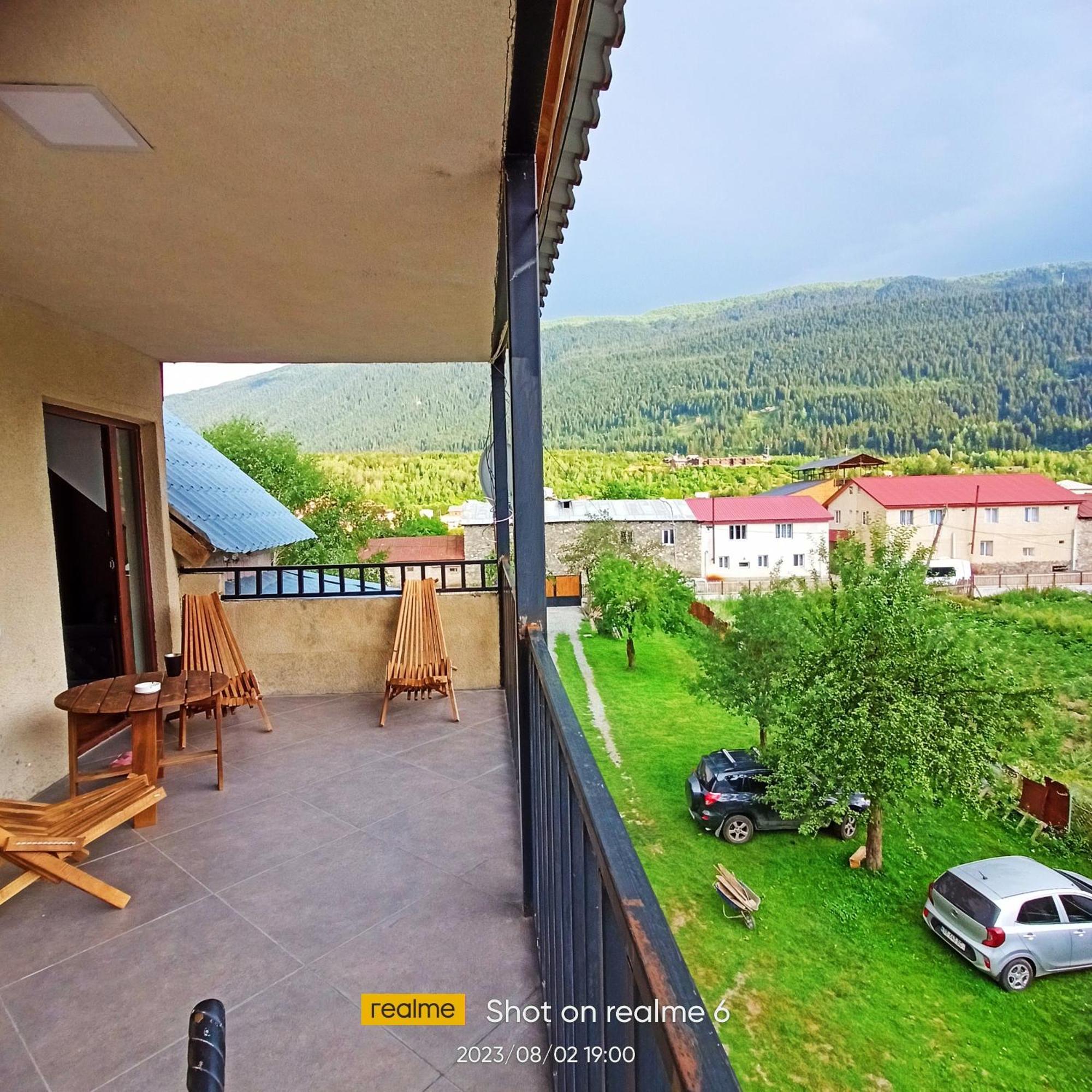 House B&B Mestia Exterior foto
